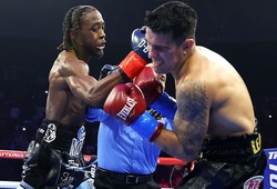 Davis vs De Los Santos: Thêm một bước cho cuộc đua khó lường ở Boxing hạng nhẹ