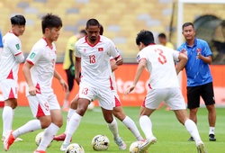 Malaysia 0-0 Việt Nam: HLV Kim Sang Sik tung đội hình "lạ"