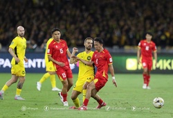 Tuyển Việt Nam tụt 4 hạng, Thái Lan bị đánh bật Top 100 FIFA