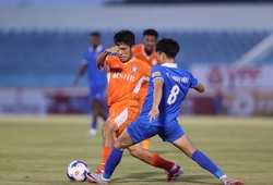 CLB Bình Định lâm nguy, Đà Nẵng và Quảng Nam tránh vé đá play-off V.League