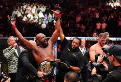 Jon Jones nói gì sau thông tin giải nghệ gây thất vọng