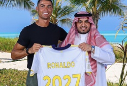 Cristiano Ronaldo chính thức gia hạn hợp đồng với Al Nassr