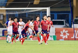 Hat-trick buồn hay dấu mốc lịch sử ở Cúp QG cho CAHN