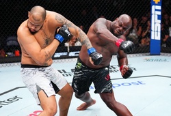 Quái vật KO UFC Derrick Lewis hạ tài năng bất bại chỉ sau 35 giây