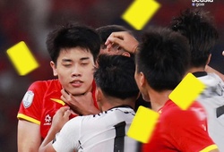 Cầu thủ U23 Indonesia thoát thẻ đỏ vì bóp cổ Đình Bắc