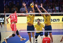 Brazil tiến vào bán kết VNL 2025 sau 4 set đấu kịch tính trước Trung Quốc