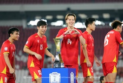Rào cản danh xưng “cầu thủ Việt kiều” với Viktor Le