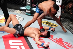 Võ sĩ MMA tái hiện cú "ném bom" huyền thoại đánh ngất đối thủ 