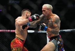 Charles Oliveira trấn an fan sau quyết định trở lại vội vàng