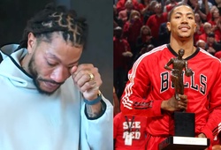Derrick Rose khóc khi nhận quà tri ân đặc biệt của Chicago Bulls