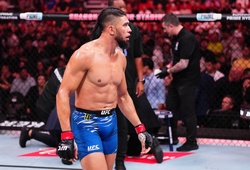 Johnny Walker lật kèo hạ gục "Mãnh hổ" Trung Quốc bằng đòn phá trụ hiểm hóc