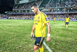 Cristiano Ronaldo ghi 100 bàn thắng vẫn chưa thể giành danh hiệu cùng Al Nassr