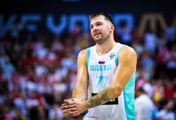 Luka Doncic chào sân FIBA EuroBasket 2025 bằng… lỗi kỹ thuật và thất bại dù ghi 34 điểm