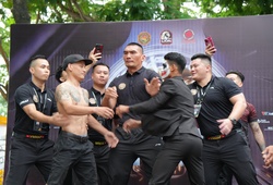 Danh Quốc lại hóa "Joker" khiêu khích Hợp Hải ở LION Championship 26