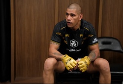 Alex Pereira tiết lộ sai lầm sẽ được sửa ngay lập tức ở UFC 320