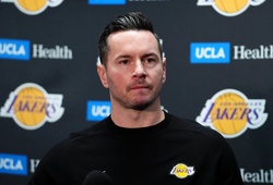 HLV JJ Redick chia sẻ 3 chìa khoá đưa Los Angeles Lakers đến ngôi vô địch NBA 2025-26