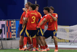  Tây Ban Nha sống sót, Brazil bị loại