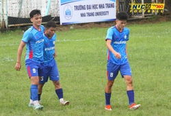 Trường ĐH Kinh tế - ĐH Huế và Trường ĐH Luật chia tay giải bằng trận đấu đẹp