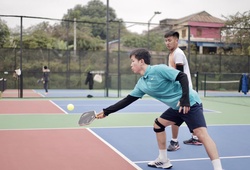 Dink shot - Nghệ thuật kiểm soát cục diện trong Pickleball