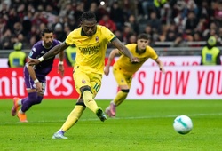 Tại sao Leao lại đá phạt đền cho AC Milan dù chưa bao giờ thực hiện?