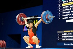 Cử tạ Việt Nam tạm dẫn đầu khu vực ở Đại hội Thể thao Trẻ châu Á