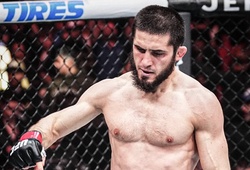 Islam Makhachev thừa nhận "chỉ được 60% khi đánh ở hạng nhẹ UFC"