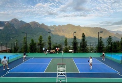 Pickleball giữa mây trời - trải nghiệm du lịch mới cho người mê vận động