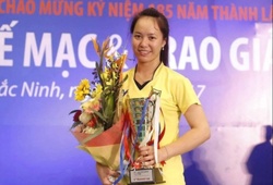 Chuyền hai Hồng Đào trở lại tập luyện sau nhiều năm vắng bóng