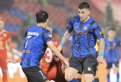 HAGL thua trận thứ 4 ở V.League với quả phạt đền gây tranh cãi