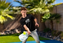 Kỹ thuật lob tấn công trong pickleball: Khi nào nên dùng?