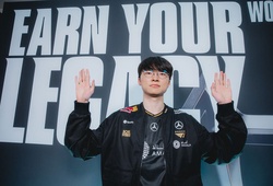  Faker lần thứ 6 bước lên đỉnh thế giới!