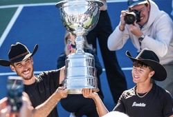 Staksrud và Patriquin đánh bại Johnson, Klinger để giành danh hiệu đầu tiên năm 2025