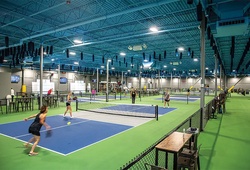 Mô hình câu lạc bộ Pickleball: Nhượng quyền hay tự vận hành?