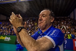 Bóng chuyền nam Argentina đón HLV mới