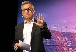 "Chủ tịch tương lai" của Barcelona tuyên bố mời Messi quay lại