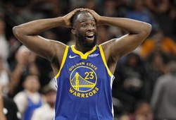 NBA cảnh cáo Draymond Green sau vụ cự cãi với người hâm mộ