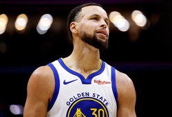 Stephen Curry vượt Vince Carter, lọt top 22 tay ghi điểm vĩ đại nhất NBA