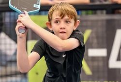Cuộc gặp tình cờ với Jay Devilliers đã thay đổi cuộc đời của tài năng trẻ Pickleball