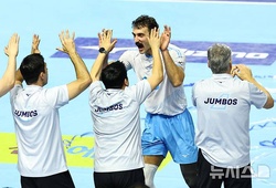 Korean Air và Hyundai Construction Giành Chiến Thắng Ấn Tượng tại V-League 2025-2026