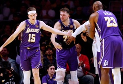 Bộ ba Luka - LeBron - Reaves ghi đến 99 điểm, Los Angeles Lakers đại thắng Clippers tại NBA Cup