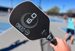 Six Zero Double Black Diamond Infinity: Bước tiến chiến lược của ngôi sao mới trên thị trường vợt pickleball