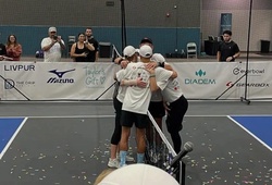 Pickle Breakers nỗ lực phá kỷ lục Guinness về số giờ chơi pickleball lần 2