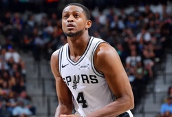 Không "Wemby", không vấn đề: De’Aaron Fox gồng gánh Spurs sau bản hợp đồng 229 triệu đô