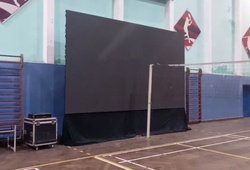 Đại học Huế lắp màn hình “siêu khủng” ngay trong đêm, chờ rước cúp về nhà