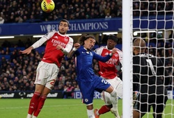 Bảng xếp hạng Ngoại hạng Anh sau khi Arsenal bị chia điểm