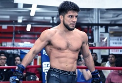 Henry Cejudo hé lộ tập luyện cật lực trước UFC 323