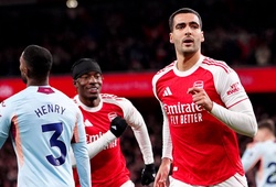 Merino làm lu mờ Gyokeres trên hàng công Arsenal mỗi khi đá chính