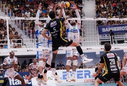 Renata vượt lên đứng thứ hai tại Superliga Brazil sau chiến thắng ấn tượng