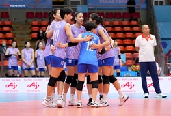 Bóng chuyền nữ Việt Nam thắng chóng vánh Malaysia, giành vé vào bán kết SEA Games 33