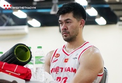 Khoảnh khắc quặn lòng tại SEA Games 33: Tuyển bóng rổ nam Việt Nam ngồi thẫn thờ 10 phút sau khi bị loại